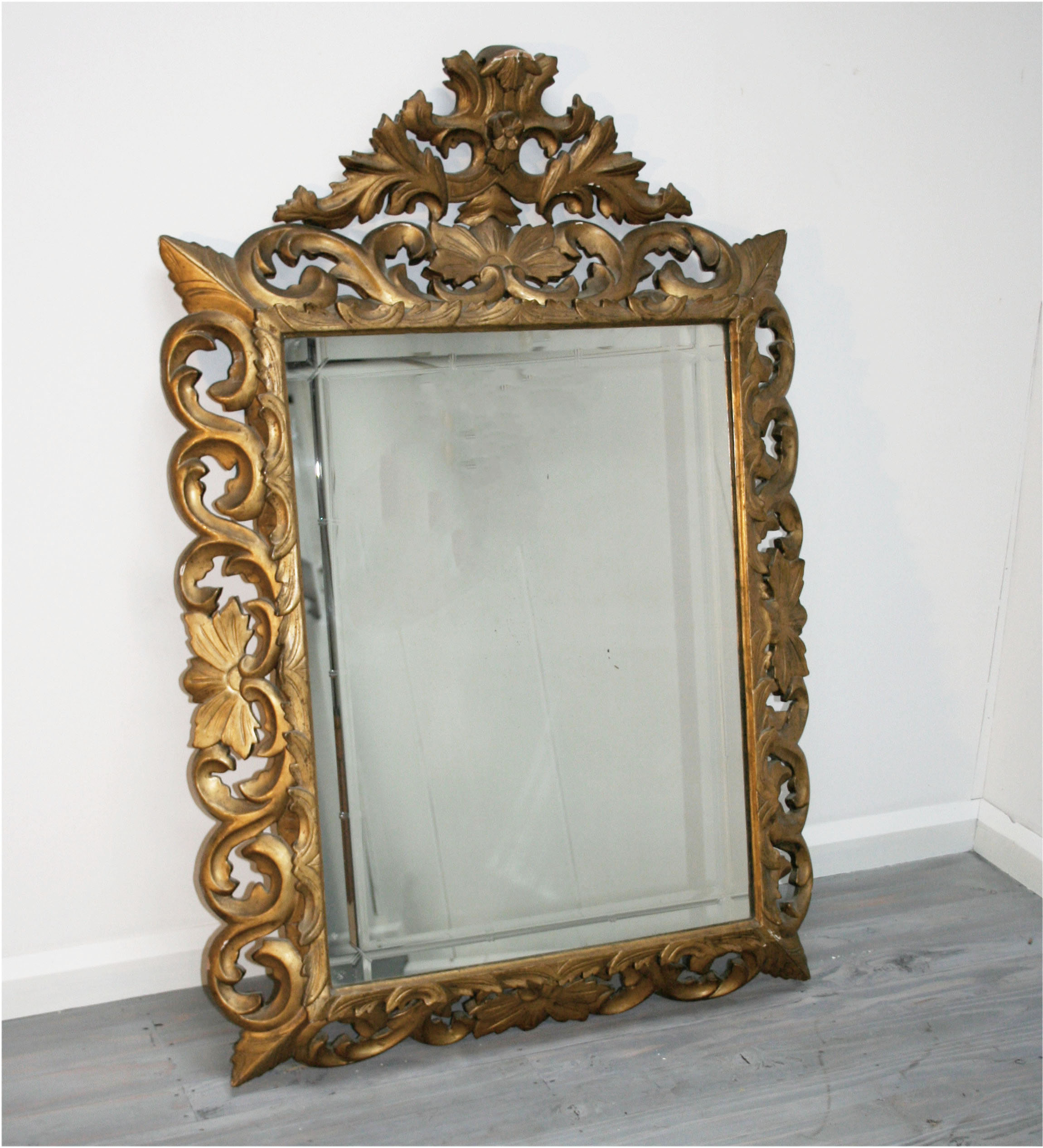 Italian Baroque Gilt Mirror Haunt Antiques for the Modern Interior